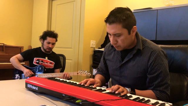 ROLAND GO KEYS Groove on Gm смотреть онлайн