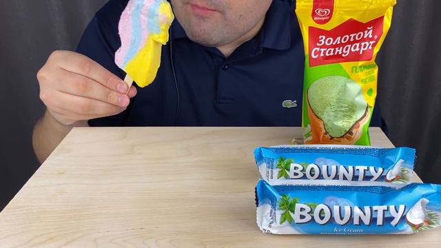ASMR Eating Ice Cream Mukbang (KitKat, Bounty & Russian Ice Cream) 아이스크림 먹방 Eating Sounds смотреть онлайн