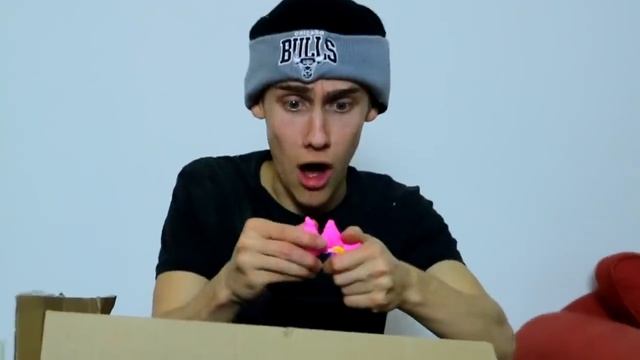 DRAAI AAN HET RAD! HET IS UIT.. (1X DRAAIEN = 1X DOEN!) смотреть онлайн