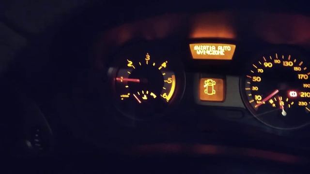 Renault Clio III Phase 1 1.5 DCI 86hp, Cold Start -7°C смотреть онлайн