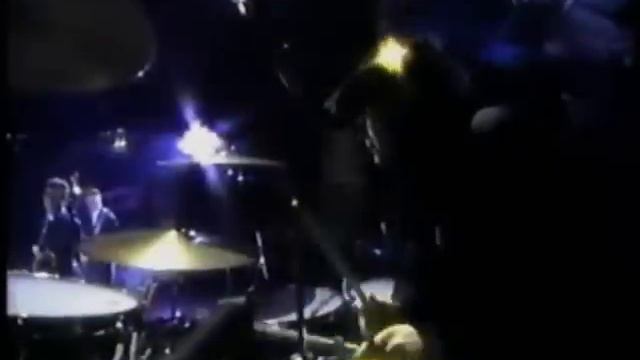 Tin Machine "Heaven's In Here" live Rock Awards NYC 1989 смотреть онлайн