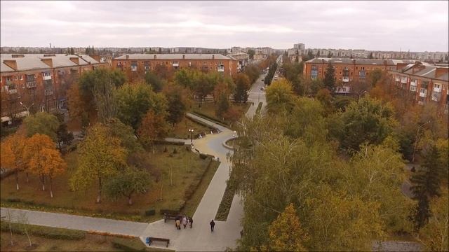 г. Александрия. Соборная площадь октябрь 2016. Полеты под музыку. смотреть онлайн