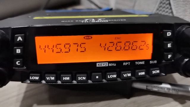 Yaesu ft-8800 vs TYT th-9800 смотреть онлайн