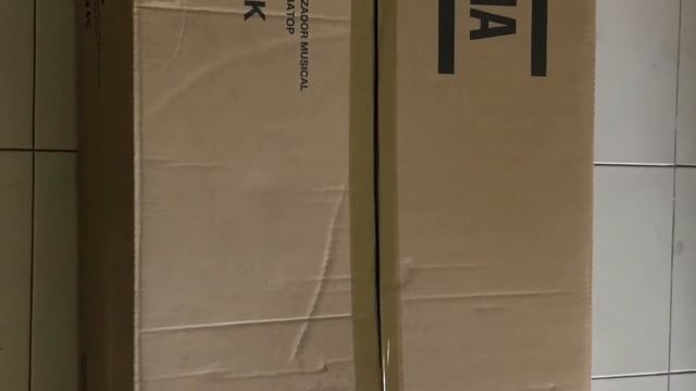 Yamaha MX88 Synthesizer Unboxing смотреть онлайн