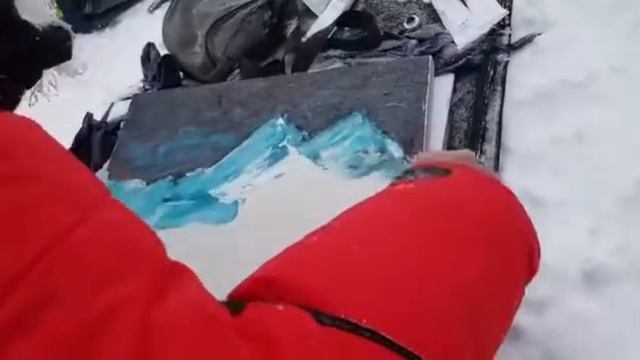 7 картин на 7 вершинах. Первая в мире картина написана на вершине Эльбруса. смотреть онлайн