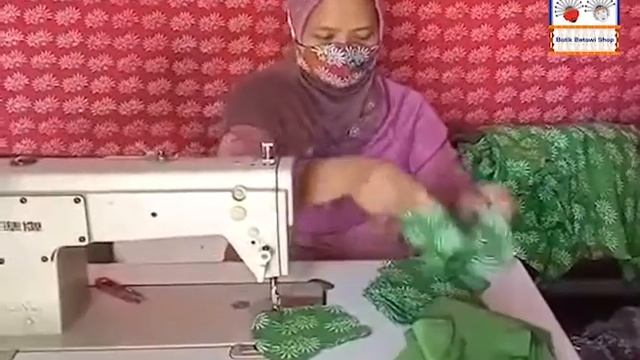 MASKER KAIN BATIK ONDEL-ONDEL смотреть онлайн