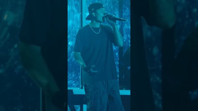 Justin Bieber - Off My Face 🧡 (Live from the Justice Tour, Mexico City) смотреть онлайн