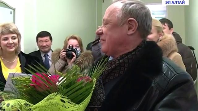 В Горно-Алтайске родилась первая в 2016 году двойня смотреть онлайн