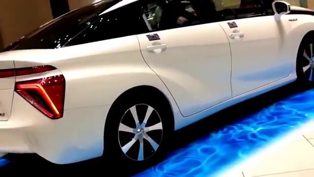 Toyota Mirai Обзор. Класная штучка...) смотреть онлайн
