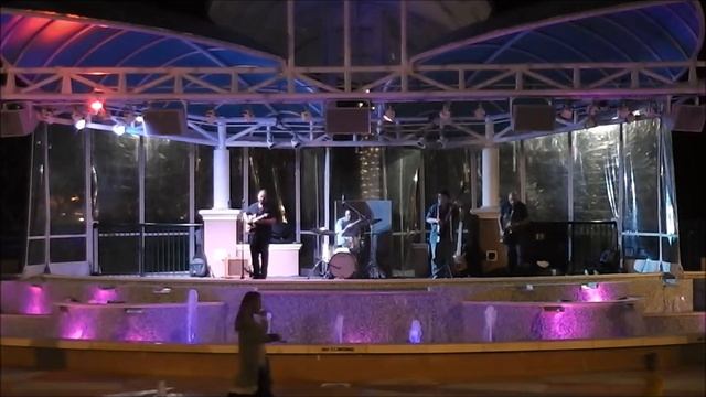 Everyday I Got The Blues with the Blues Crusaders смотреть онлайн