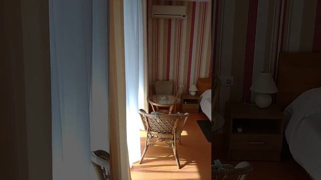 Судак, Уютное, гостевой дом Фиалка, номер 5 смотреть онлайн