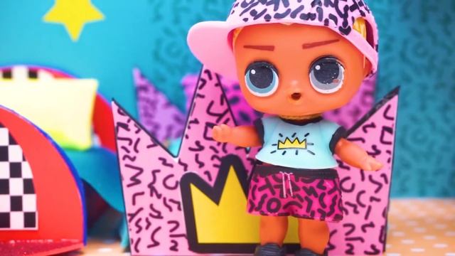 МИНИ дом Семейки Скейтер и Скриблс Куклы ЛОЛ Сюрприз! Мультик LOL Surprise DIY Miniature Dollhouse смотреть онлайн