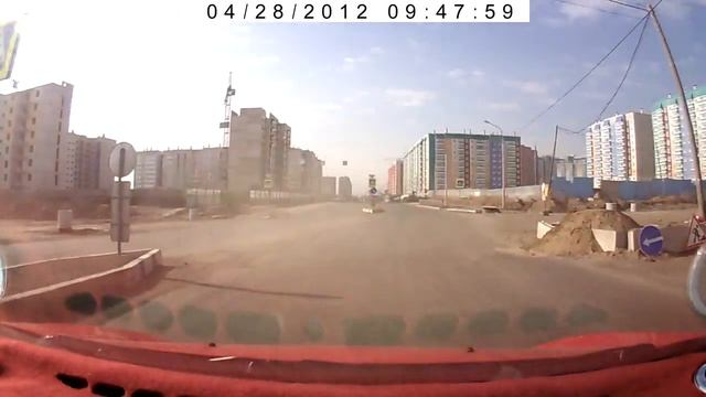 28.04.2012 Езда по встречке. г.Красноярск смотреть онлайн