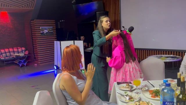 Ведущая ярких праздников Кристина!
+79194090861