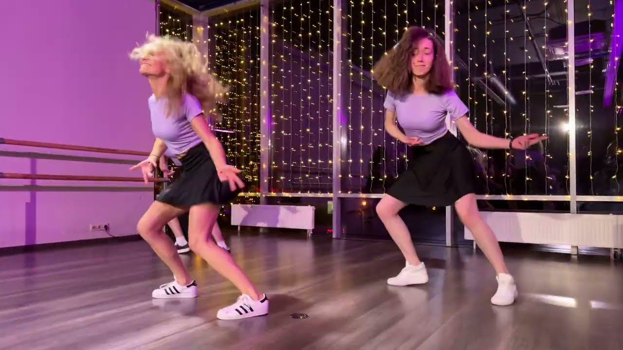 Это Reggaeton (Реггетон)!!! Школа танцев Манифест Одинцово смотреть онлайн