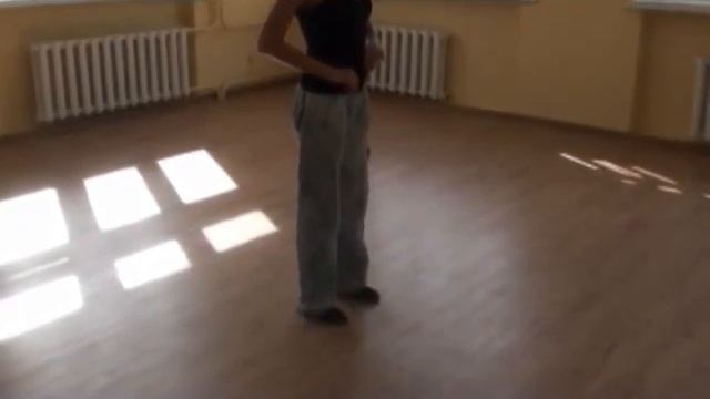 Танцуем сальсу - Шаг назад в сальсе (мастер-класс) смотреть онлайн