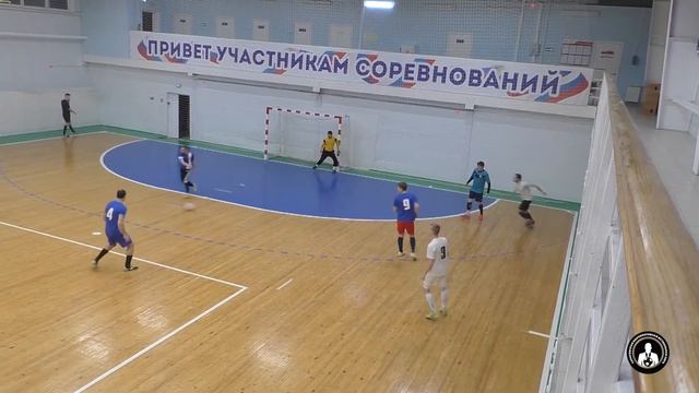 Правый берег - Облкоммунэнерго 1:3 (0:3) смотреть онлайн