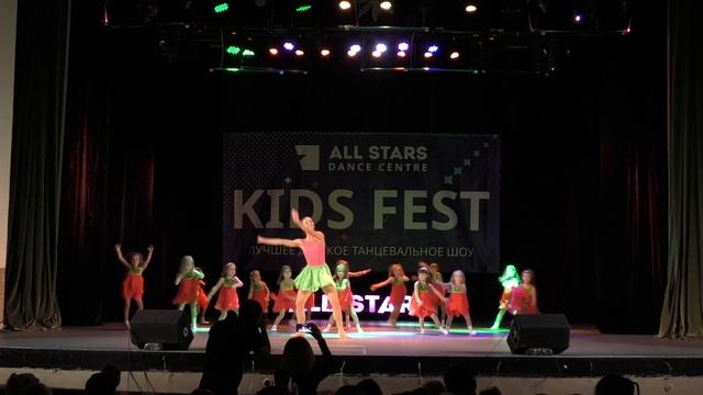 Kids Fest Солнечные зайчики by Радмила Калинина All Stars Dance Centre 2017 смотреть онлайн