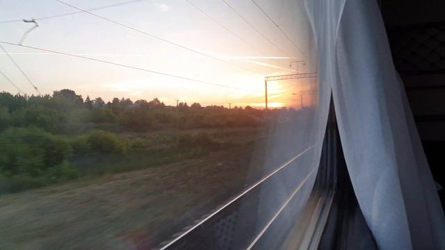 Поездка в поезде дальнего следования 090 Москва Казанская - Челябинск - Главный смотреть онлайн