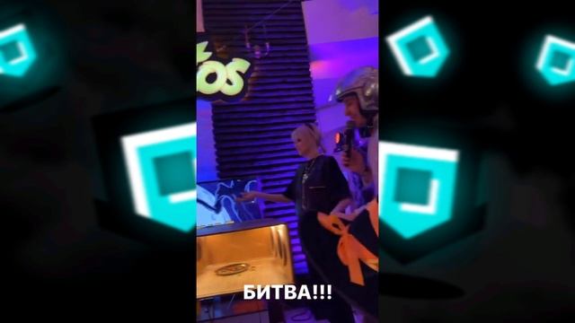 Монстрическая вечеринка совместно с Cheetos в Dream Team House! смотреть онлайн