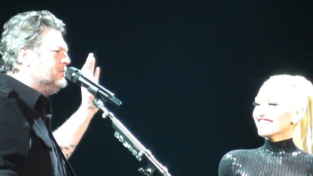Gwen Stefani & Blake Shelton Nobody But You / Anywhere With You 2022 смотреть онлайн