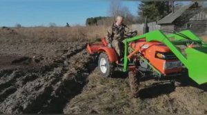 Минитрактор Батыр работа фрезой.