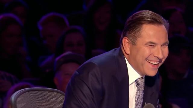TOO FUNNY! Dog chases Ant around the stage! I Audition I BGT Series 9 смотреть онлайн