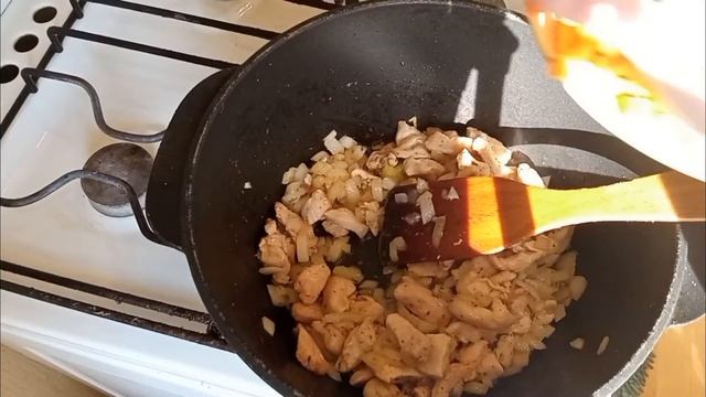 Рецепт солянки.Солянка с курицей. смотреть онлайн