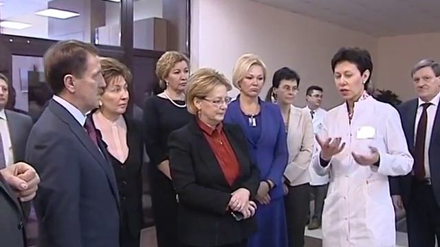 Министр здравоохранения Вероника Скворцова посетила ВОККДЦ смотреть онлайн