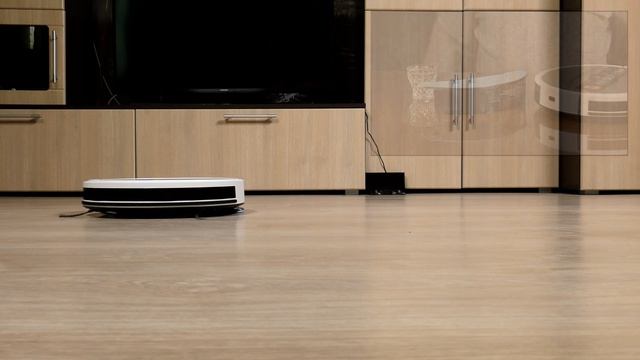 Обзор робота-пылесоса Polaris PVCR 1226 смотреть онлайн