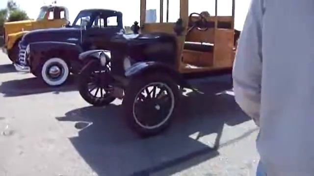 Check Out A 1923 Ford T, 1925 Ford Pick-Up смотреть онлайн