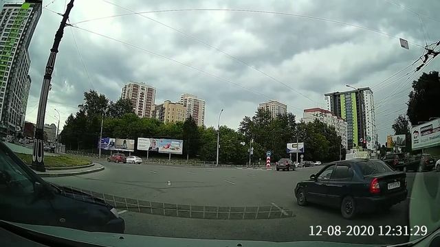 Экстренное торможение (X-ray) смотреть онлайн