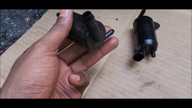 2015 Nissan Sentra Windshield Washer Pump Replacement