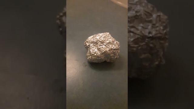 Начало выведения цыпленка🐣🐥 смотреть онлайн