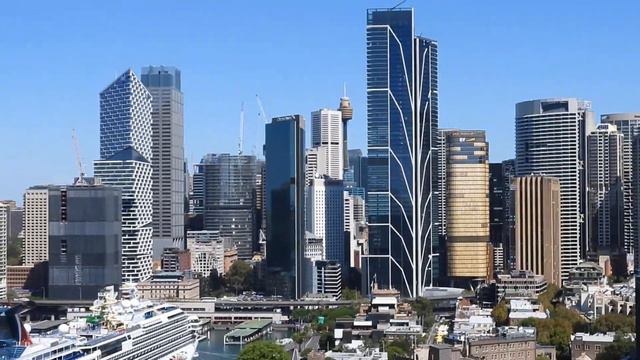Sydney Opera House, Circular Quay, Carnival Splendor & Sydney Harbour from bridge lookout смотреть онлайн