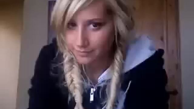 hola смотреть онлайн