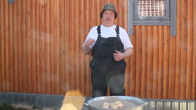 КУРЫ НЕ ЕДЯТ КОРМ! БЫСТРО РЕШАЕМ ПРОБЛЕМУ! смотреть онлайн