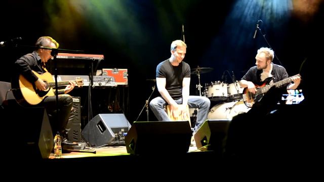 Królik Jackhammer (Paul Gilbert cover) - Guitar Awards 2014 Warsaw смотреть онлайн