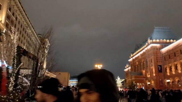 Манежная площадь и площадь перед Большим театром. Москва 2023. смотреть онлайн