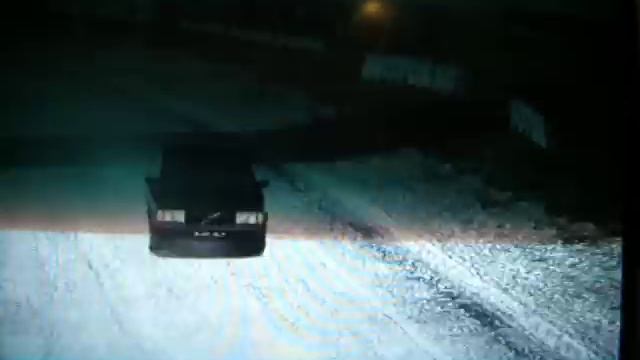 Volvo 240 Vs Fiat panda смотреть онлайн