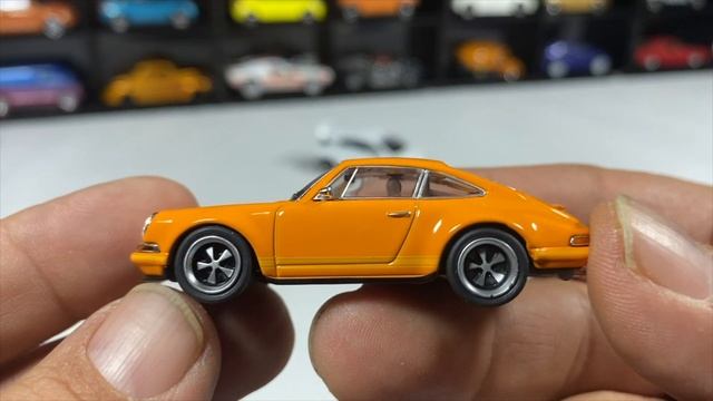 1/64 Porsche 964 Singer by Pop Race Unboxing and Review смотреть онлайн
