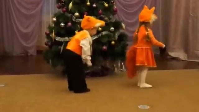 Новогодний “беспредел“ в детском садике смотреть онлайн