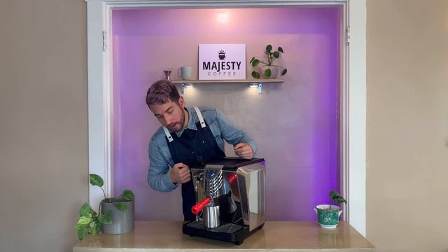 How to Program the Nuova Simonelli Oscar II смотреть онлайн