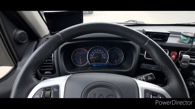 АвтоСпасатель: Служба Помощи и Ремонт