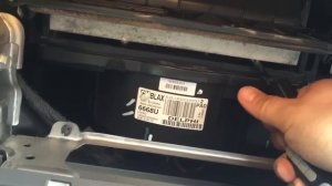 Опель Мокка.  Замена салонного фильтра