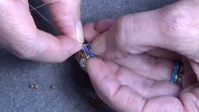 Tutorial for Beginners; How to Make a Beaded Element with 8mm Chaton, Bezel смотреть онлайн