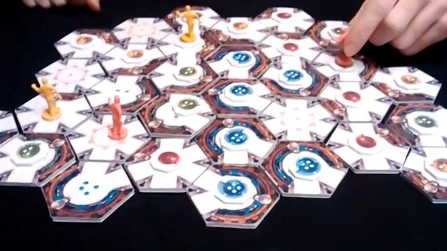 SECTOR 6: How to Play video: 2 player game including Build phase смотреть онлайн