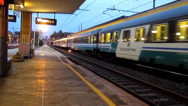 EN 220 Stendhal - Venezia S.Lucia-Paris Bercy смотреть онлайн