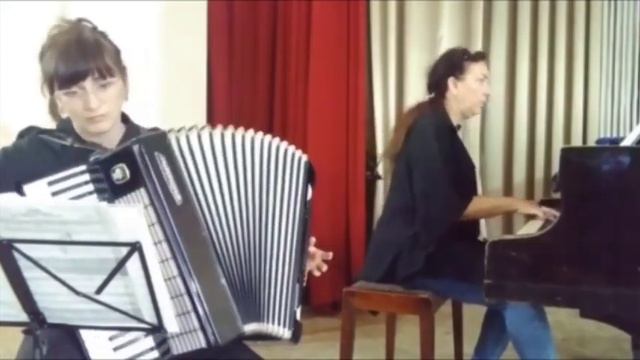 Творческий отчет преподавателей Яруллиной Оксаны (рояль) и Хромовой Ольги (аккордеон) смотреть онлайн