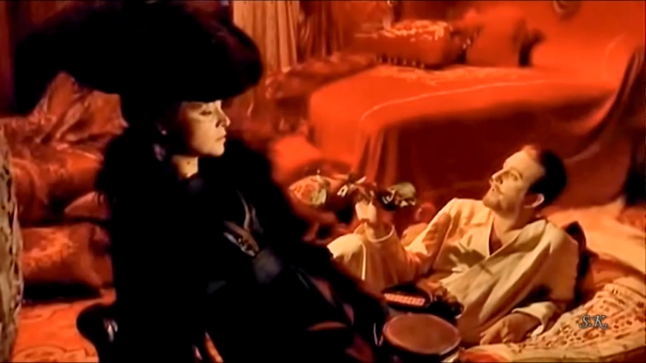 Юрий Березин. В шумном платье муаровом смотреть онлайн